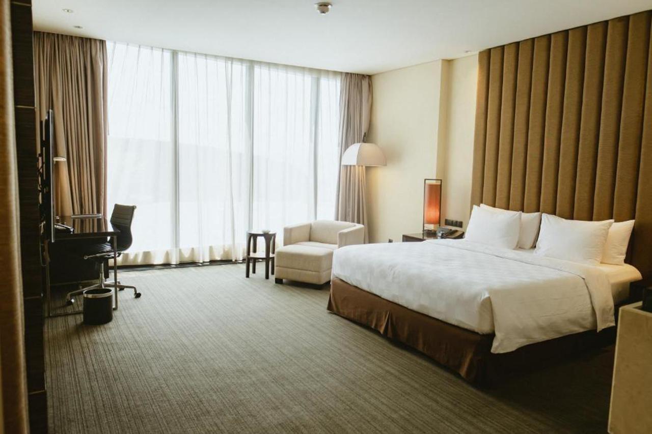 Po Hotel Semarang Ngoại thất bức ảnh