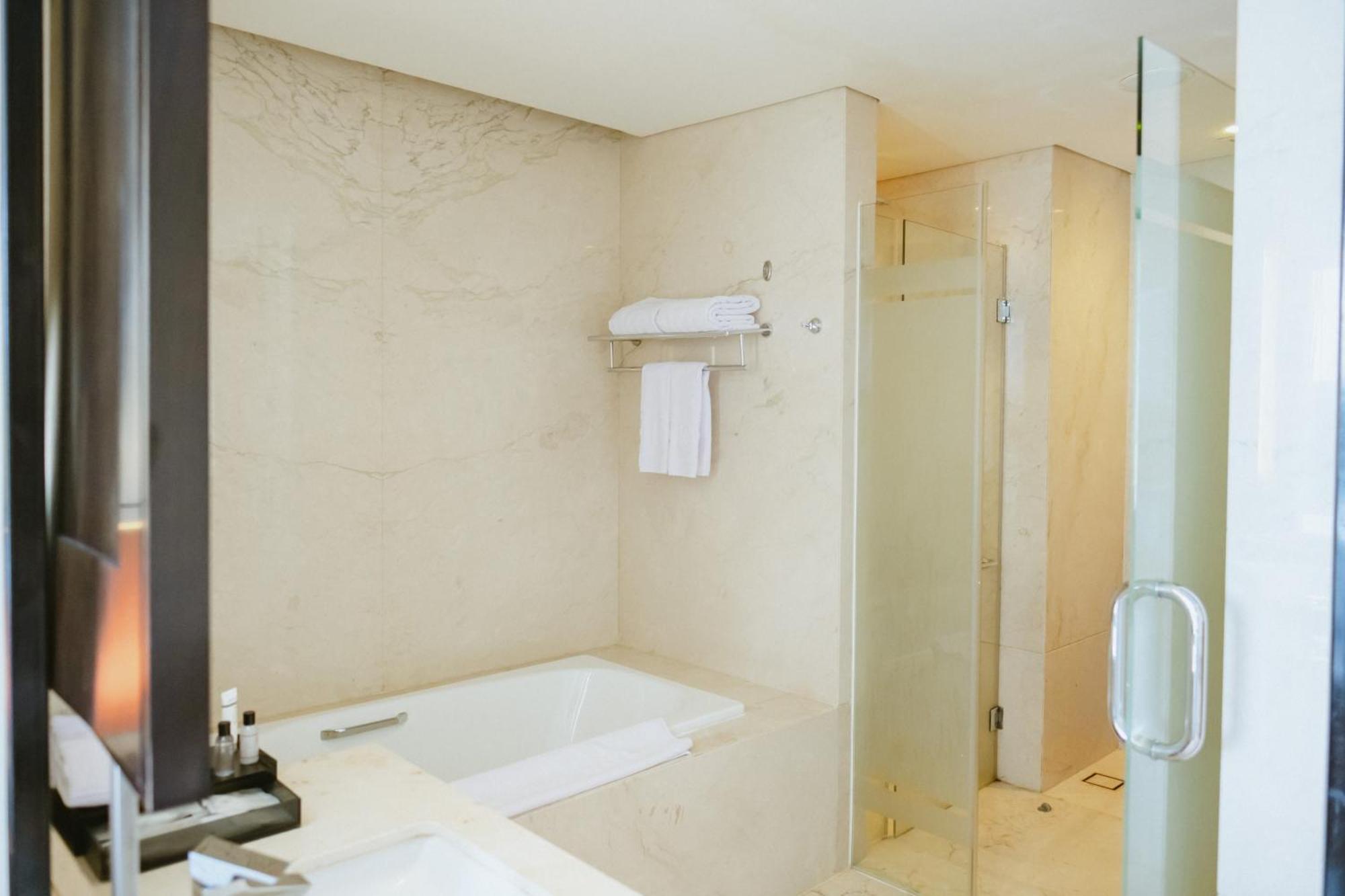 Po Hotel Semarang Ngoại thất bức ảnh