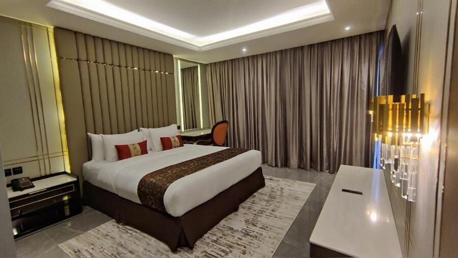 Po Hotel Semarang Ngoại thất bức ảnh