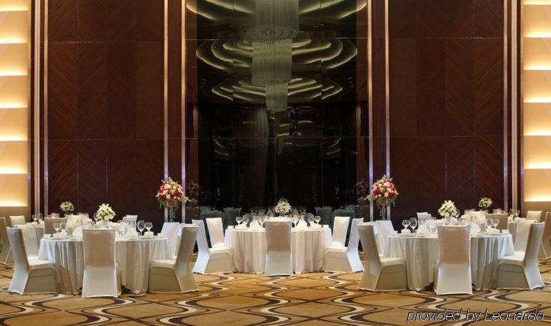 Po Hotel Semarang Nhà hàng bức ảnh