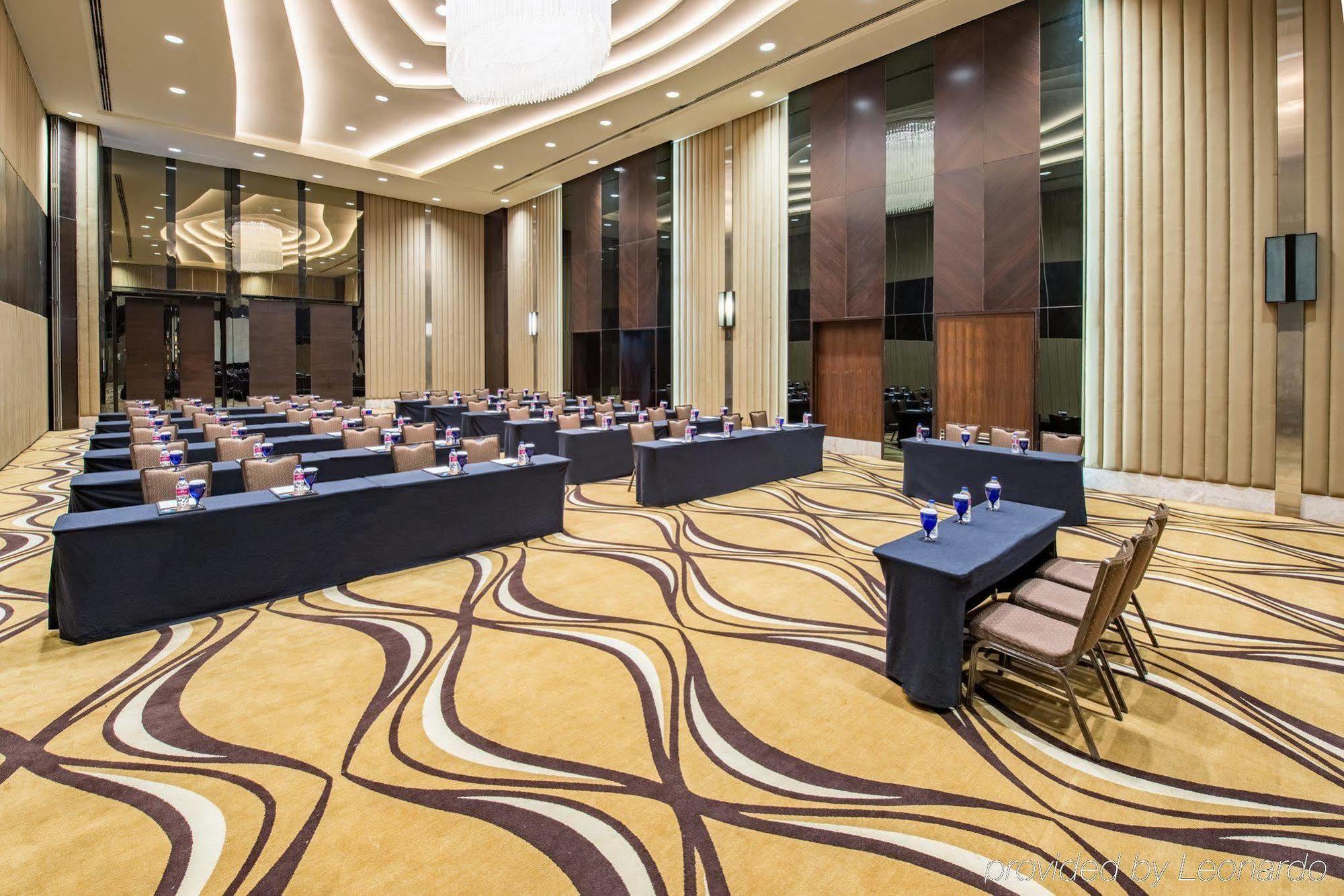 Po Hotel Semarang Ngoại thất bức ảnh