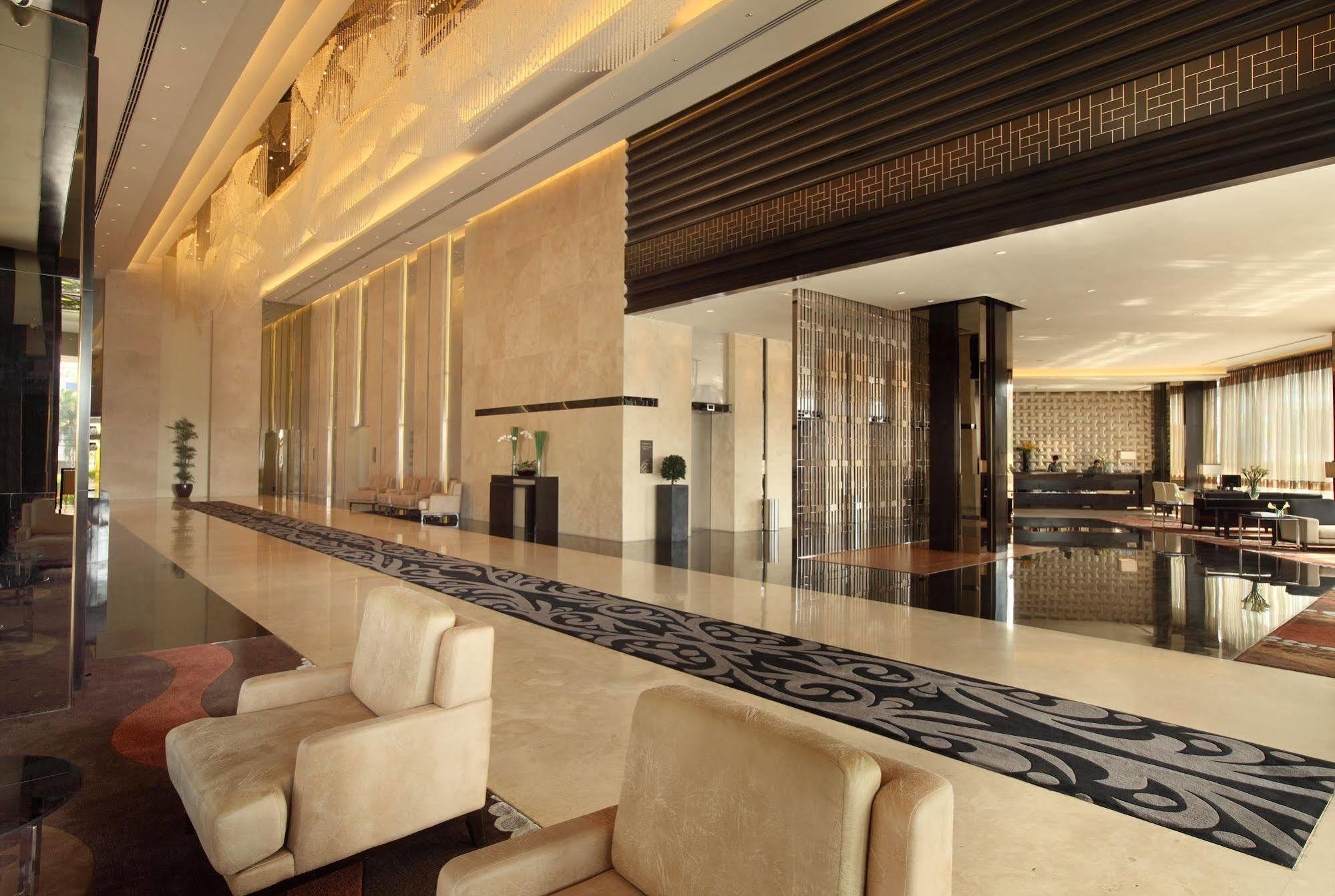 Po Hotel Semarang Ngoại thất bức ảnh